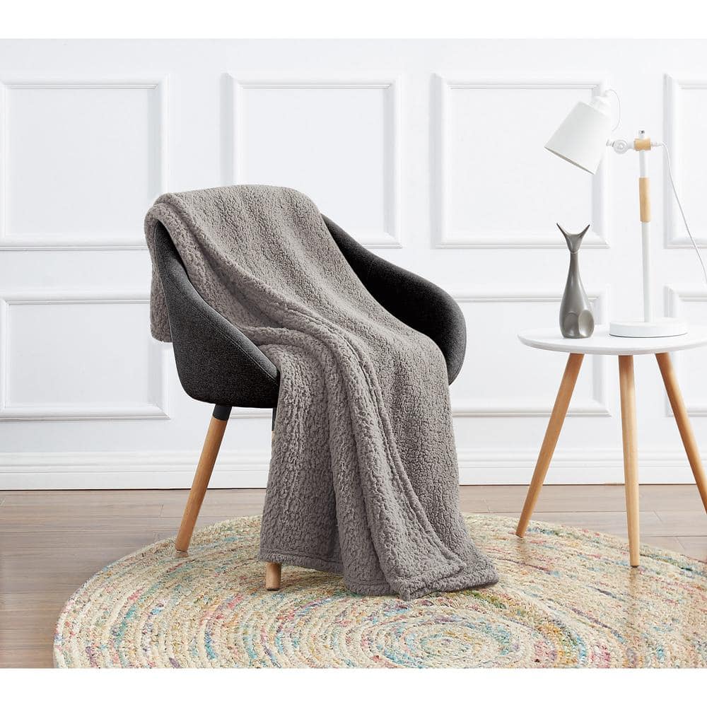 My World Cloud Sherpa Grey Polyester Throw Blanket TH4245GY 9100