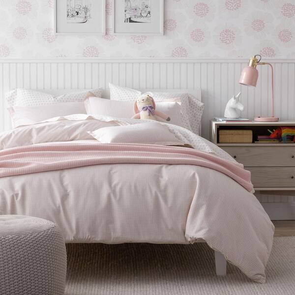 pink gingham pillowcases