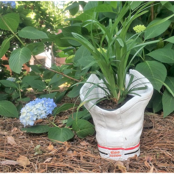 HOMESTYLES 14 in. White High Top Sneaker Shoe Planter (Holds 4 in