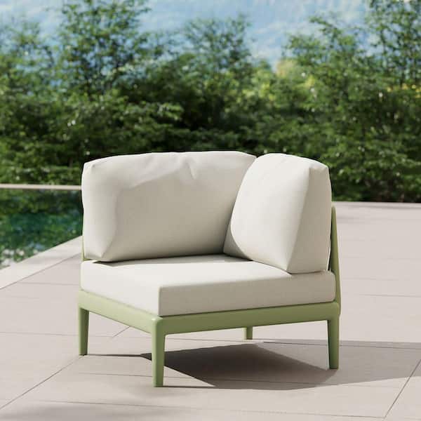 Frond and Form Outdoor Patio Deep Seating Green Poly Plastic All Weather Corner Club Chair with Ivory Cushions