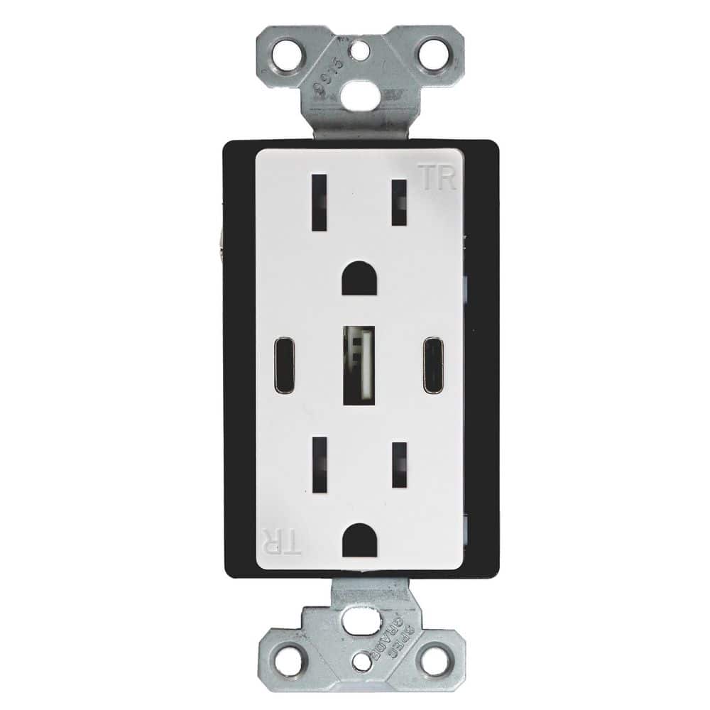 White 15 Amp Tamper Resistant Duplex Outlet with 3 USB Ports