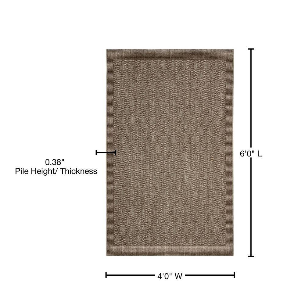 Silver Geometric Sisal 4' x 6' Area Rug