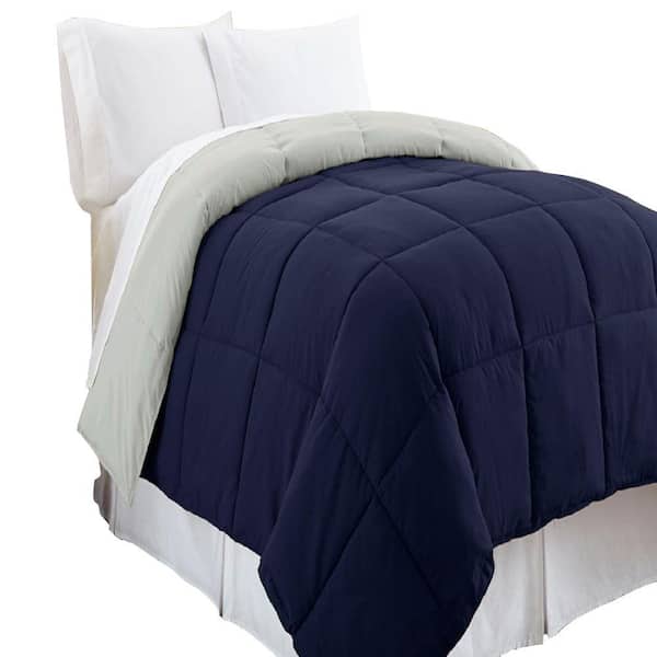 Pacific Coast Textiles Reversible Eclipse/Silver Down Alternative King Comforter