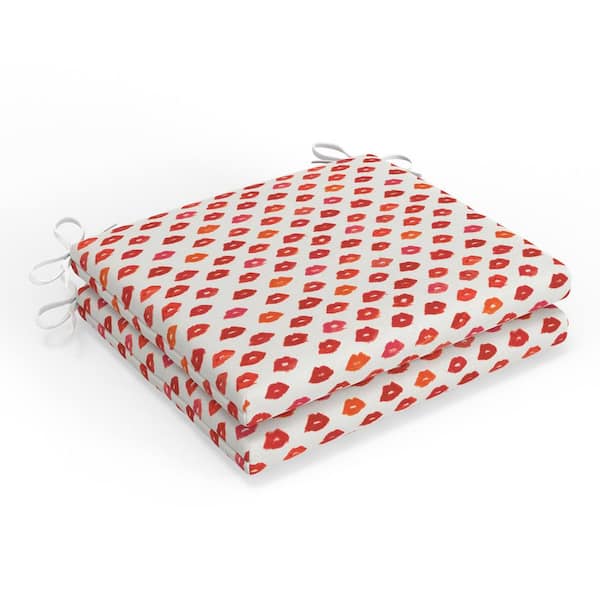 Pillow Perfect Novelty 18.5 in W x 3 in H Square Outdoor Chair Seat Pad with Ties 2-Count in Red Glam