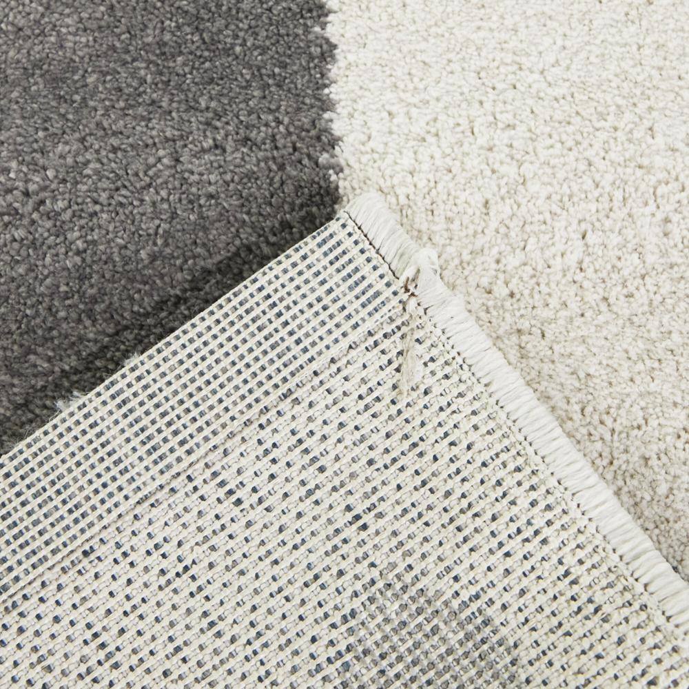 Abstract Multicolor Microfiber Stain-Resistant Area Rug 5'3"x7'