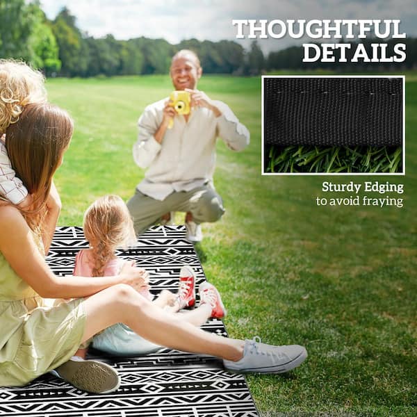 Black and White 6 ft. x 9 ft. Geometric Wall Waterproof Plastic Reversible Outdoor Rug Large Straw Floor Mat Area Rug