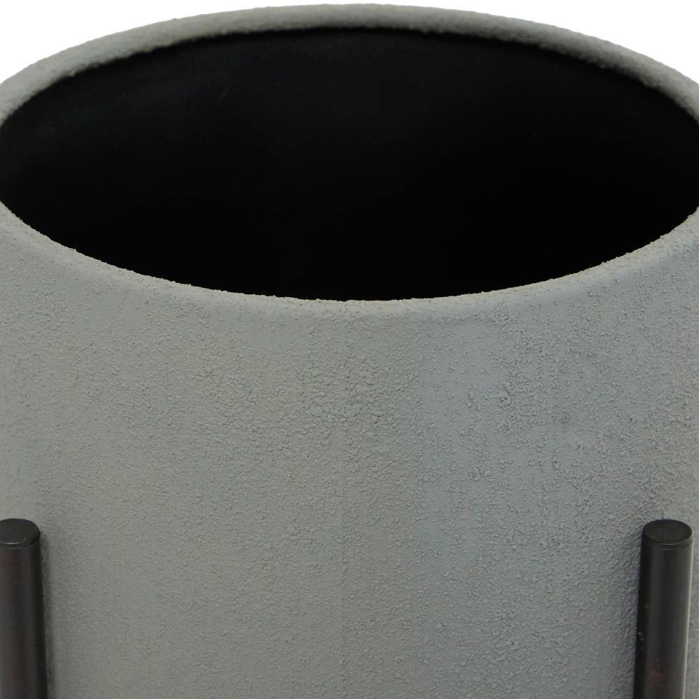 Modern Gray Iron Planters Set of 2 with Removable Stand - Indoor/Outdoor
