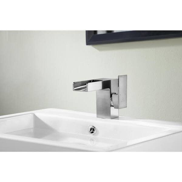 ANZZI Zhona Series Single Hole Single-Handle Low-Arc Bathroom