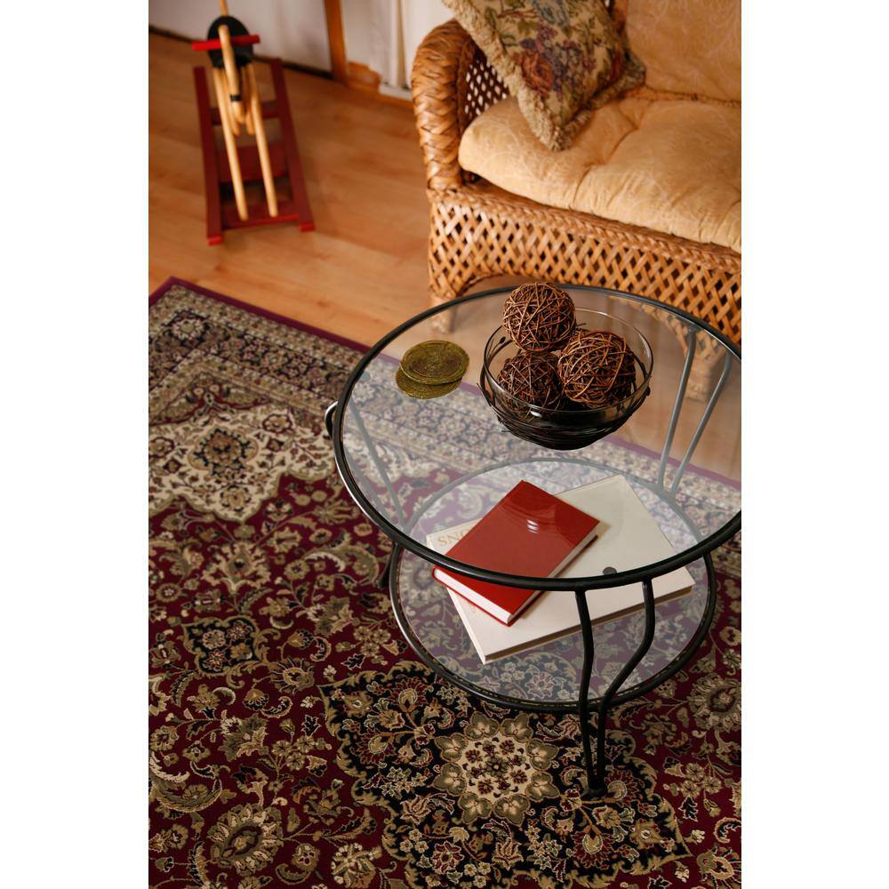Elegant Red Medallion 5'3" x 7'7" Synthetic Area Rug with Easy Care
