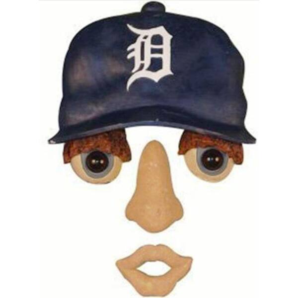 Team Sports America 14 in. x 7 in. Forest Face Detroit Tigers
