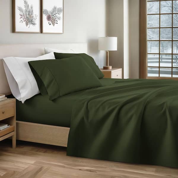 4-Piece Ultra Soft Pine Green Solid Microfiber California King Holiday Sheet Set