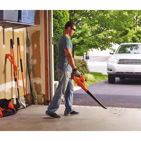 BLACK+DECKER LCC2223ZP 20V MAX Cordless Battery Powered String Trimmer And Leaf  Blower Combo Kit With 3 Spools & (2) 1.5 Ah Batteries & Charger