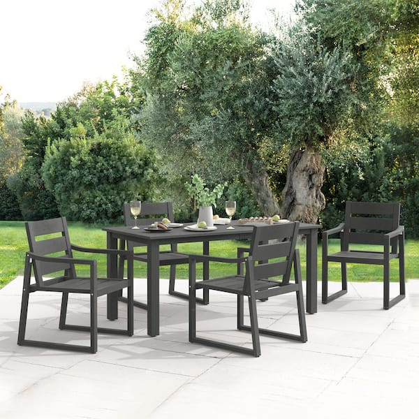 https://images.thdstatic.com/productImages/fa6b6688-a051-4c7e-b130-4cdf3dac8f32/svn/outdoor-dining-chairs-2dpthd230142-3-31_600.jpg