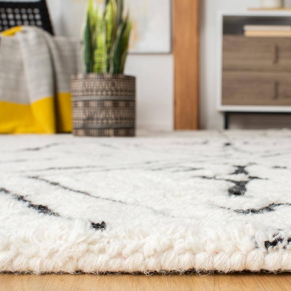 Ivory and Black Handmade Wool Tufted Shag Runner Rug