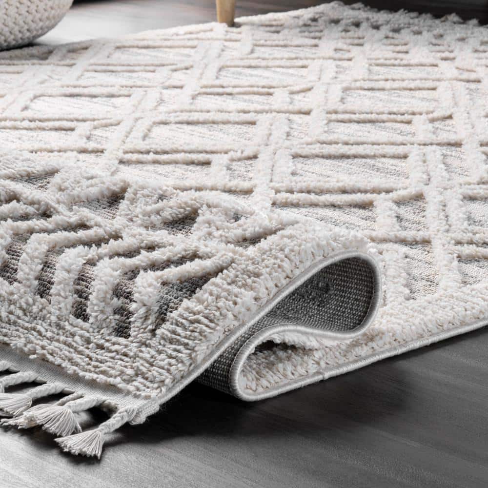 Light Grey Moroccan Lattice Tassel Shag Area Rug