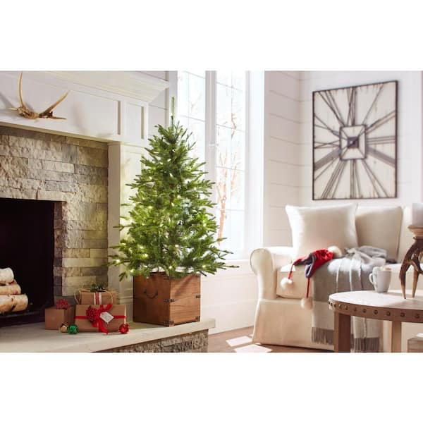 HOLIDAY COMFORT CHRISTMAS TREE 2 GALLON BEVERAGE DISPENSER