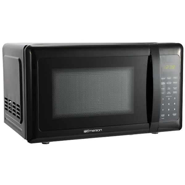 Total Chef Compact Countertop Microwave Oven, 700W, 0.7 Cubic Feet Capacity, Digital Touchscreen Controls, One-Touch Push-Button Opening, 6 Pre-Set