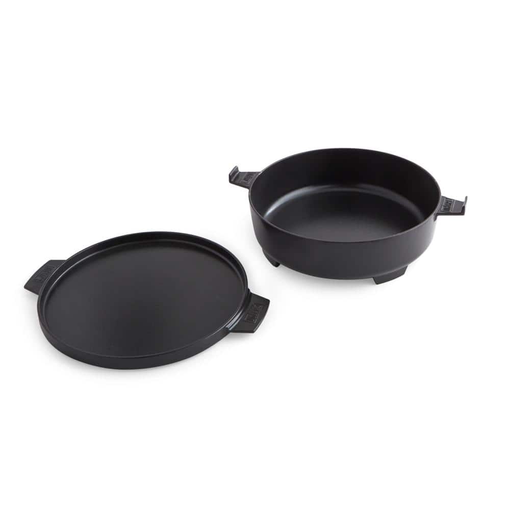 Black Enameled Cast Iron 7.25 Qt Dutch Oven with Lid