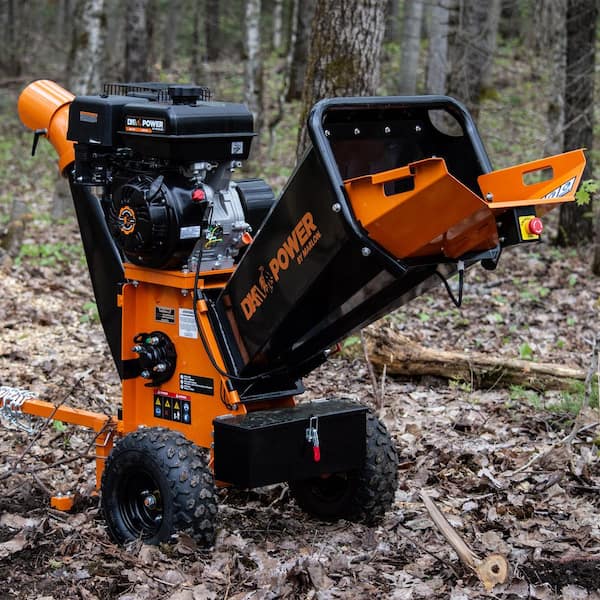 DK2 V2 Series 5 in. 15 HP 420 cc Gas Powered Kinetic Wood Chipper