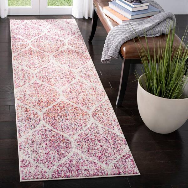 Madison Cream/Fuchsia 2 ft. x 6 ft. Runner Rug