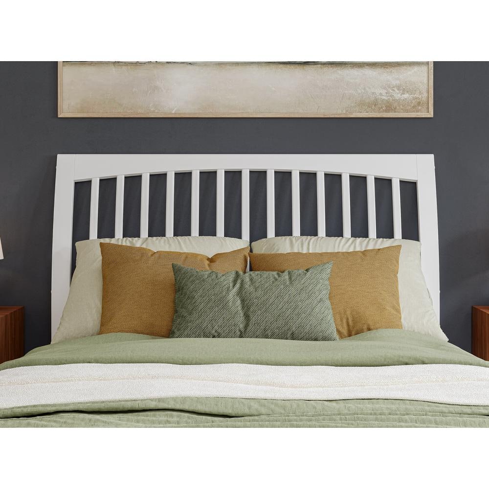 Orleans White Solid Wood Queen Sleigh Platform Bed with Slatted Headboard