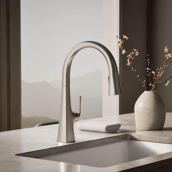 Graze Single-Handle Pull-Down Sprayer Kitchen Faucet with 3-Function Sprayhead in Vibrant Stainless