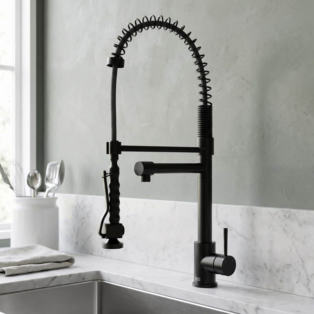 VIGO Zurich Single Handle Pull-Down Sprayer Kitchen Faucet in