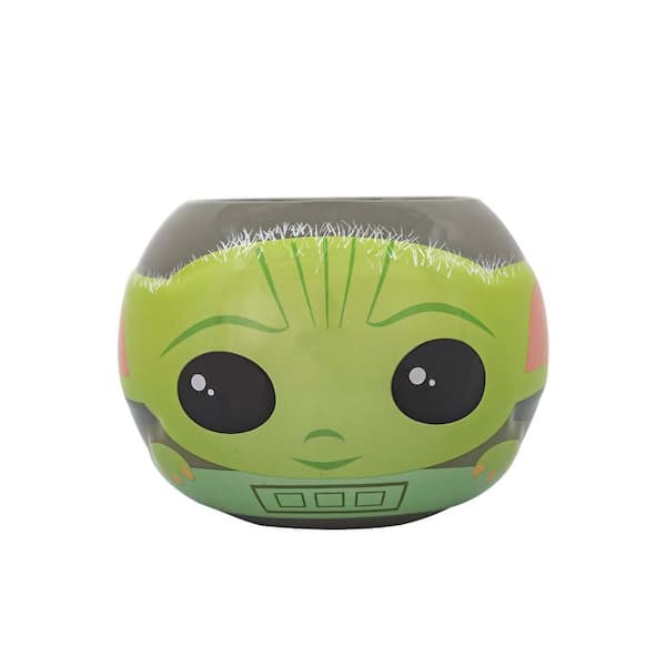 Uncanny Brands Star Wars Mug Warmer with Baby Yoda Molded Mug