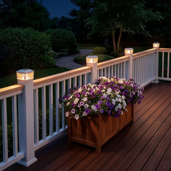 C Cattleya 4 x 4 or 3.5 x 3.5 White Solar Integrated LED Post Cap