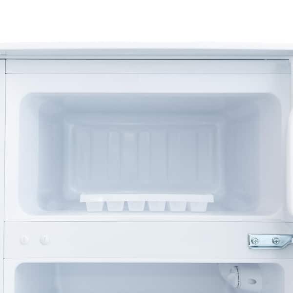 Magic Chef HMDR310 Mini Refrigerator - 3.1 cu ft - stainless look