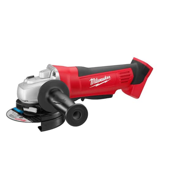 https://images.thdstatic.com/productImages/fac234ab-d067-4ff6-985e-d11ddd7e992c/svn/milwaukee-power-tool-combo-kits-2696-26-2630-20-fa_600.jpg
