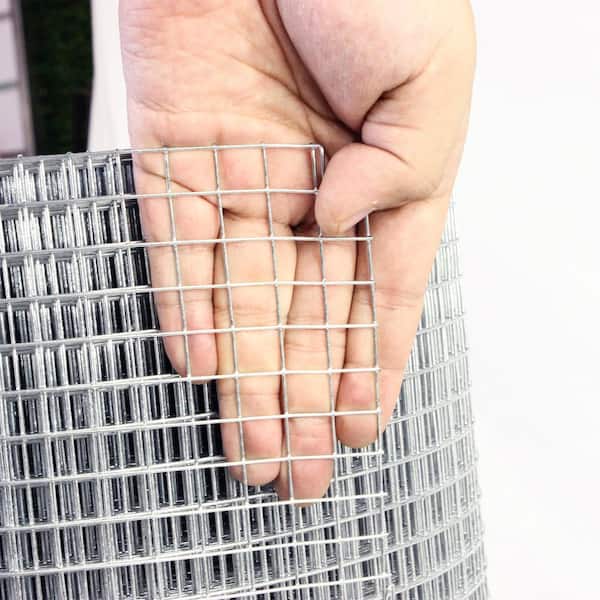 WELLFOR 4 ft. H x 100 ft. W Galvanized Iron 19-Gauge Chain Link Fabric Roll in Silver