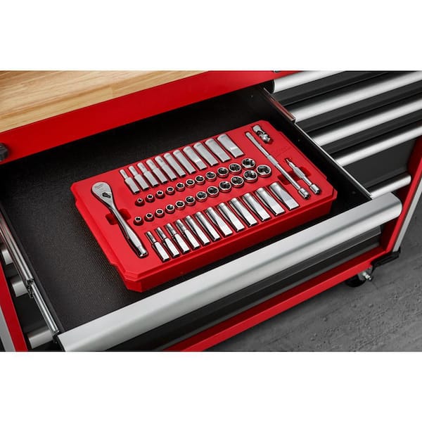 Milwaukee - 1/4 in. Drive SAE/Metric Ratchet and Socket Mechanics Tool Set (50-Piece)