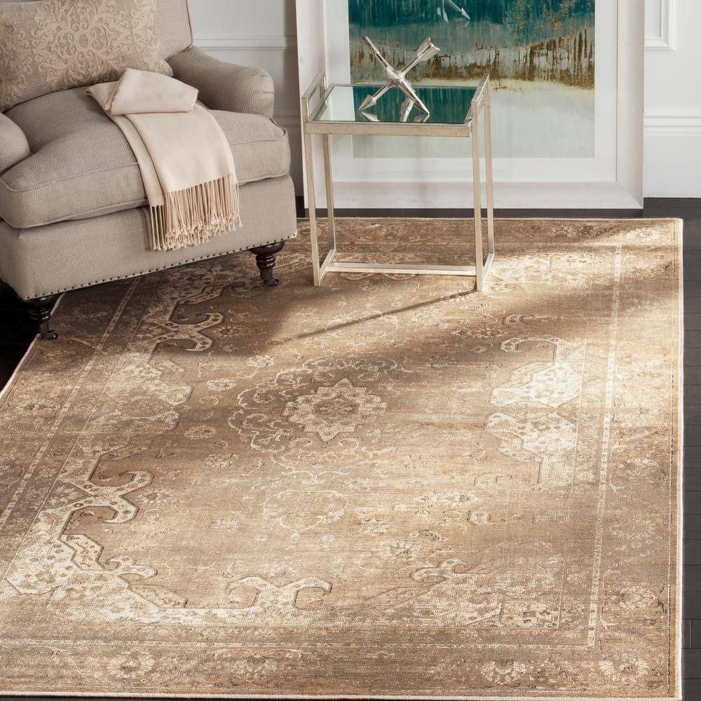 Elegant Mouse Floral Hand-Knotted Viscose Area Rug - 6'7" x 9'2"