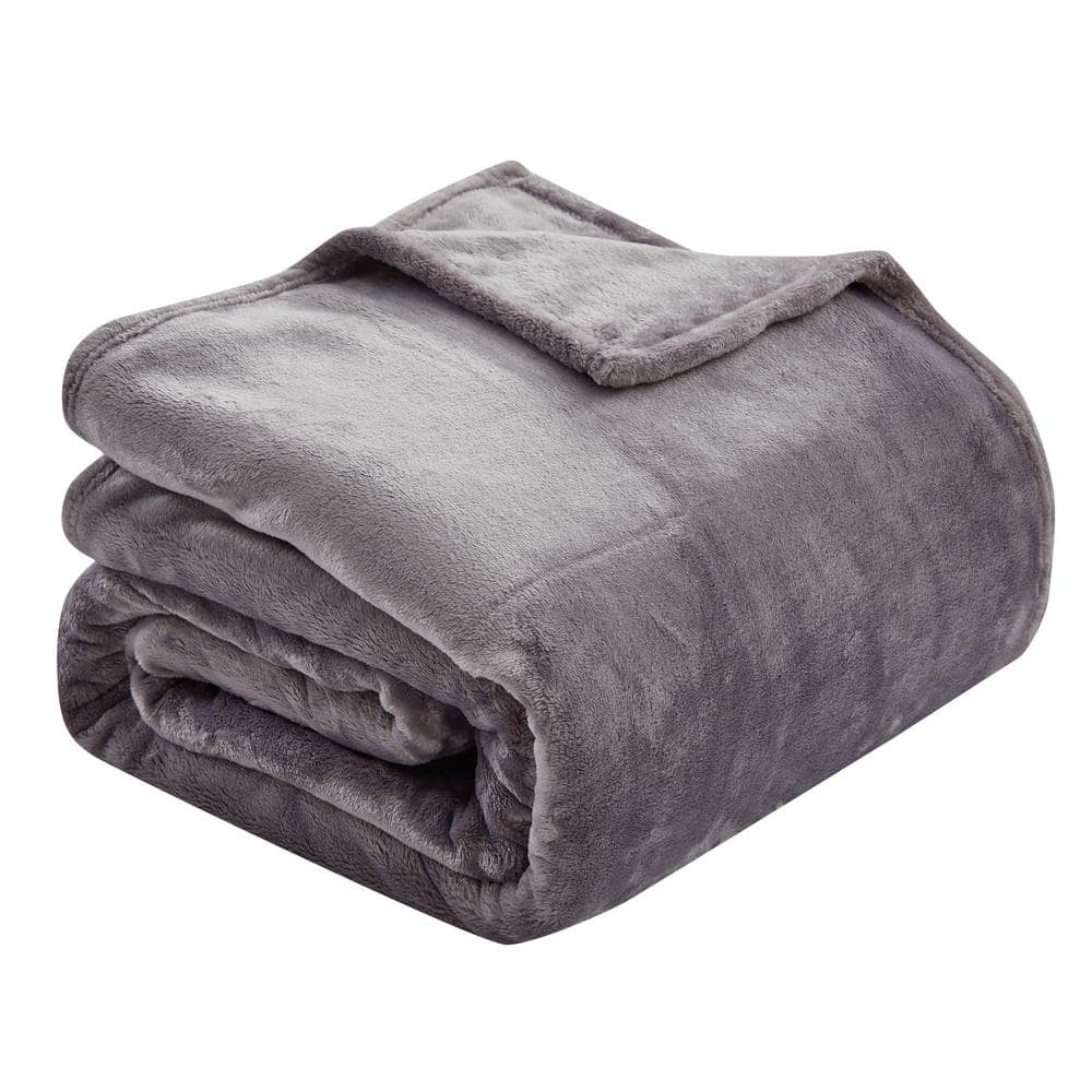 Luxurious Silver Gray Full/Queen Reversible Fleece Blanket