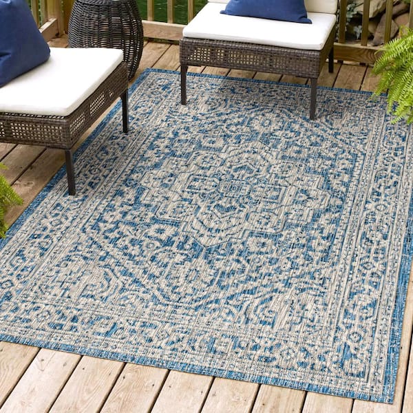 Sinjuri Medallion Navy/Gray 7 ft. 9 in. x 10 ft. Textured Weave Indoor/Outdoor Area Rug