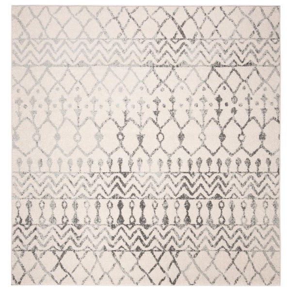 SAFAVIEH Tulum Ivory/Gray Doormat 3 ft. x 3 ft. Square Chevron Diamond Tribal Area Rug