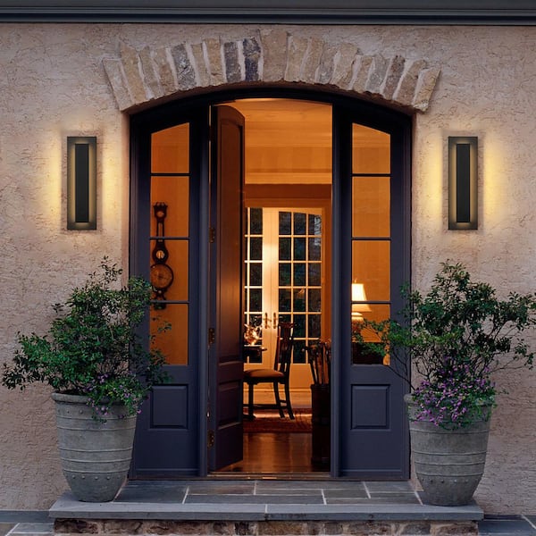 Sheree 14.9 in. Modern Black Aluminum LED Waterproof Outdoor Hardwired Wall Lantern Scone for Patio/Garden