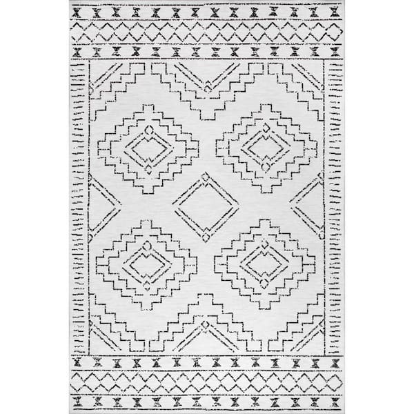 nuLOOM Noa Machine Tribal Moroccan Washable White 6 ft. x 9 ft. Indoor Area Rug