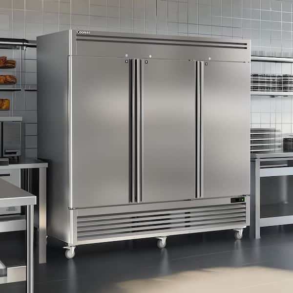Coolski 82 in. 72 cu. ft. Auto / Cycle Defrost Commercial