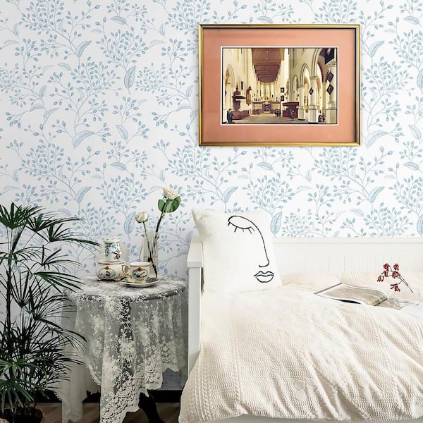 USA雑貨　SCENE SETTERS ROOM ROLL ドル柄　40Ft White and Blue Floral Contact Paper Peel and Stick Wallpaper Roll