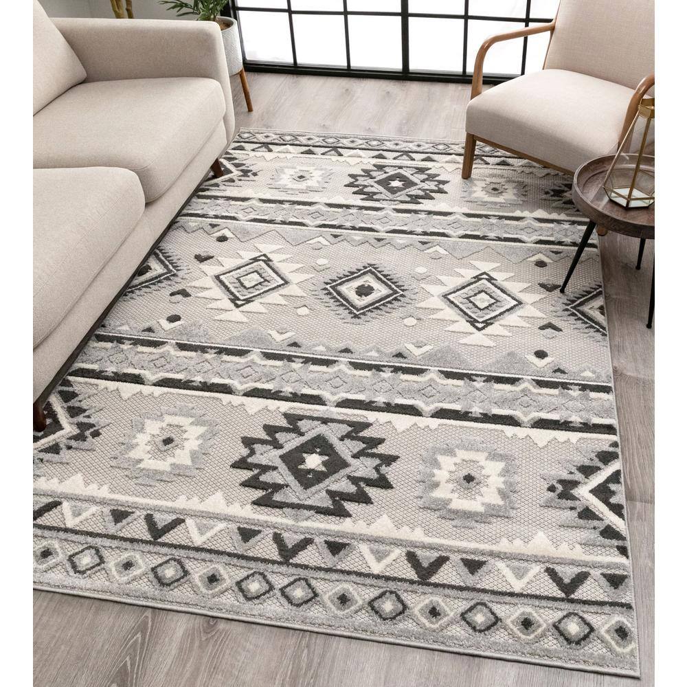 Modern Geometric Gray Flatweave Synthetic Area Rug, 7'10" x 9'10"