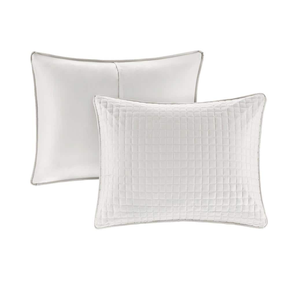 Full White Microfiber Reversible Quilt Set