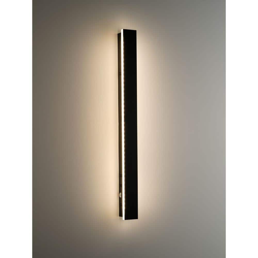24" Matte Black LED Contemporary Outdoor Wall Light