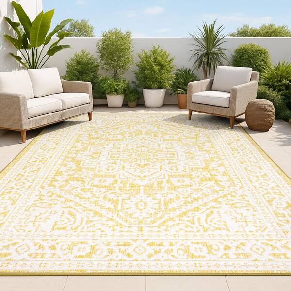 Sinjuri Medallion Textured Weave Yellow/Cream 3 ft. x 5 ft. Indoor/Outdoor Area Rug
