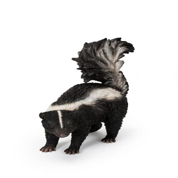 HI-LINE GIFT LTD. Walking Skunk Statue 87663 - The Home Depot