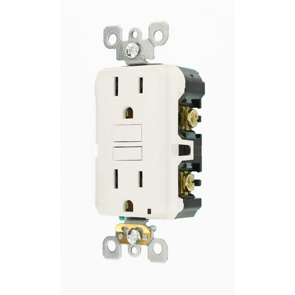 Leviton 15 Amp 125 Volt Self Test Tamper Resistant Gfci Outlet White 4 Pack Ex Tremes 7884