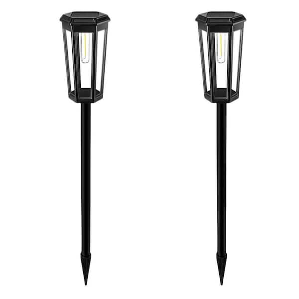 Solar 20 Lumens Black Dusk to Dawn 3000K Outdoor Weather/Water/Rust Resistant Integrated LED Path Light (2-Pack)