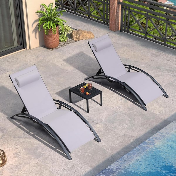 PURPLE LEAF Patio Chaise Lounge Set Outdoor Beach Pool Sunbathing Lawn Lounger Recliner Chair Side Table Included