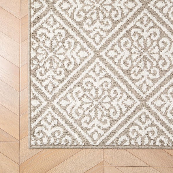 Austell 2-Tone Linen/Ivory 2 ft. x 6 ft. Geometric Polypropylene Runner Rug